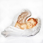 Статуэтка Ангел на крыле малый цветной